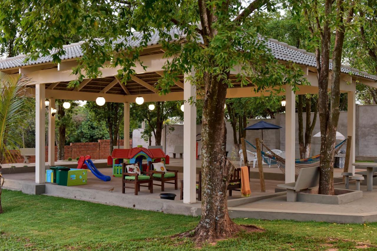 Villa Das Flores Olímpia Εξωτερικό φωτογραφία